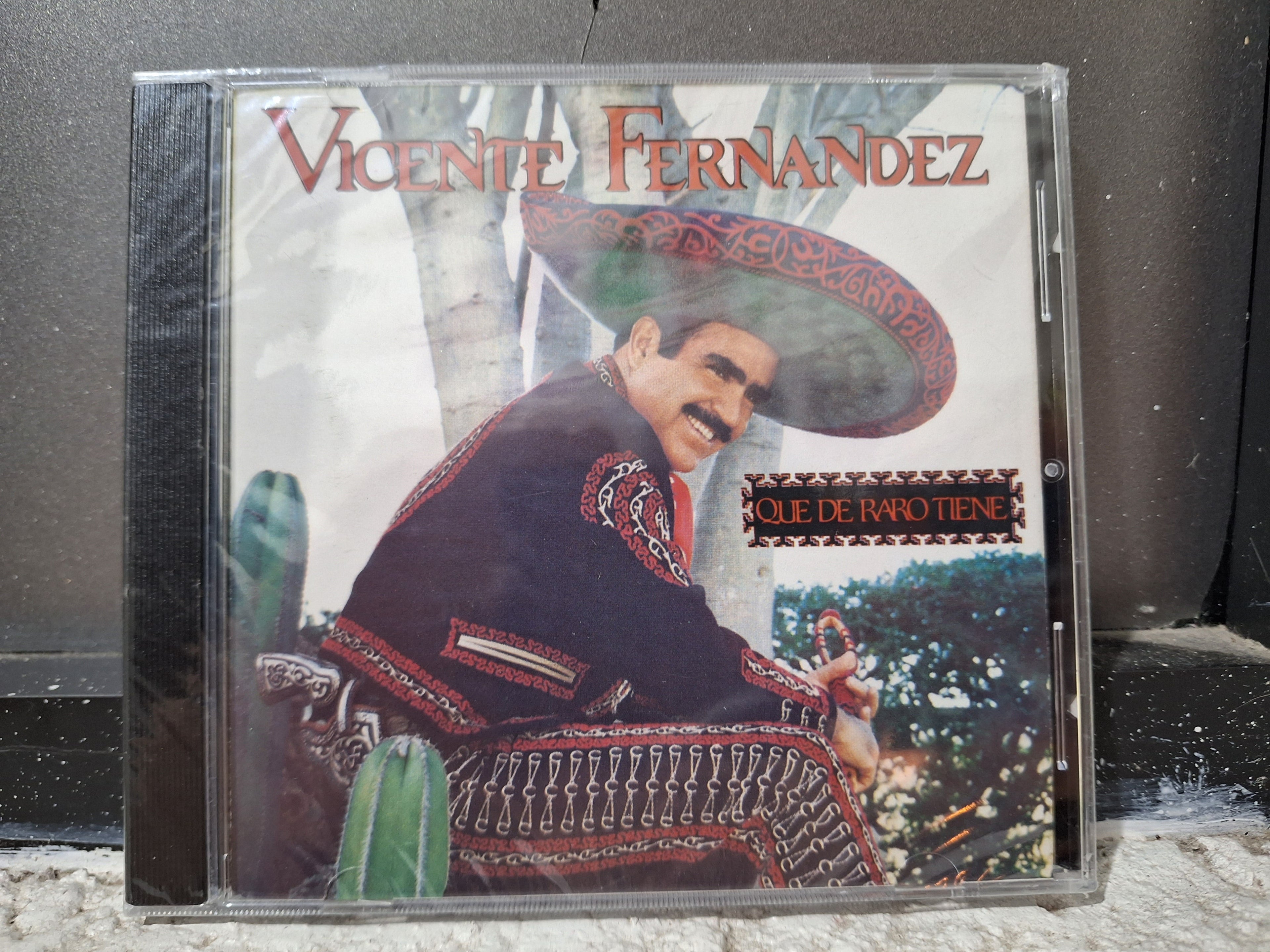 VICENTE FERNANDEZ QUE DE RARO TIENE CD ORIGINAL NUEVO SELLADO [NACIONAL] [REEDICION]