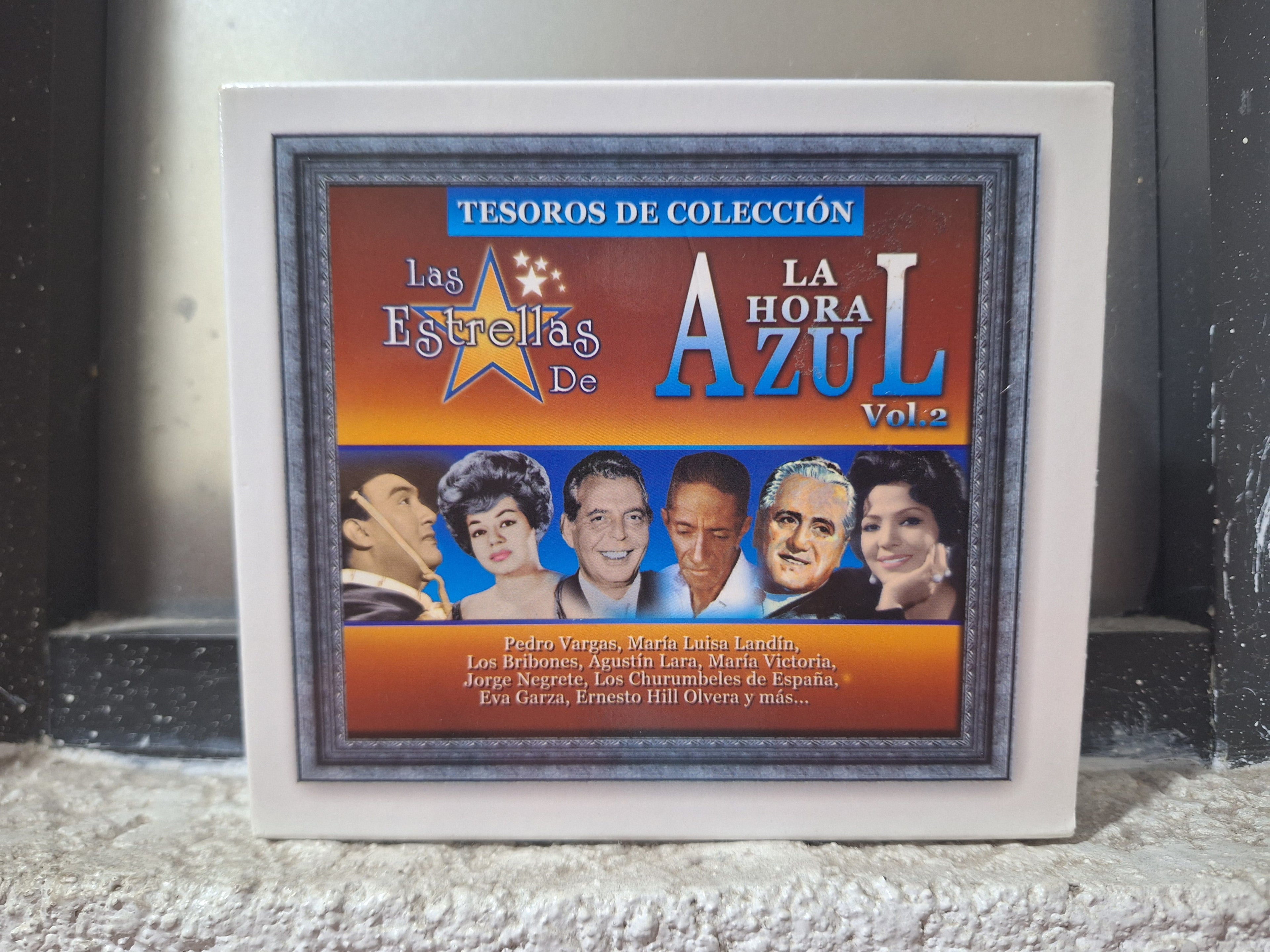 LAS ESTRELLAS DE LA HORA AZUL VOL. 2 3 CD ORIGINAL USADO EN BUEN ESTADO [NACIONAL]