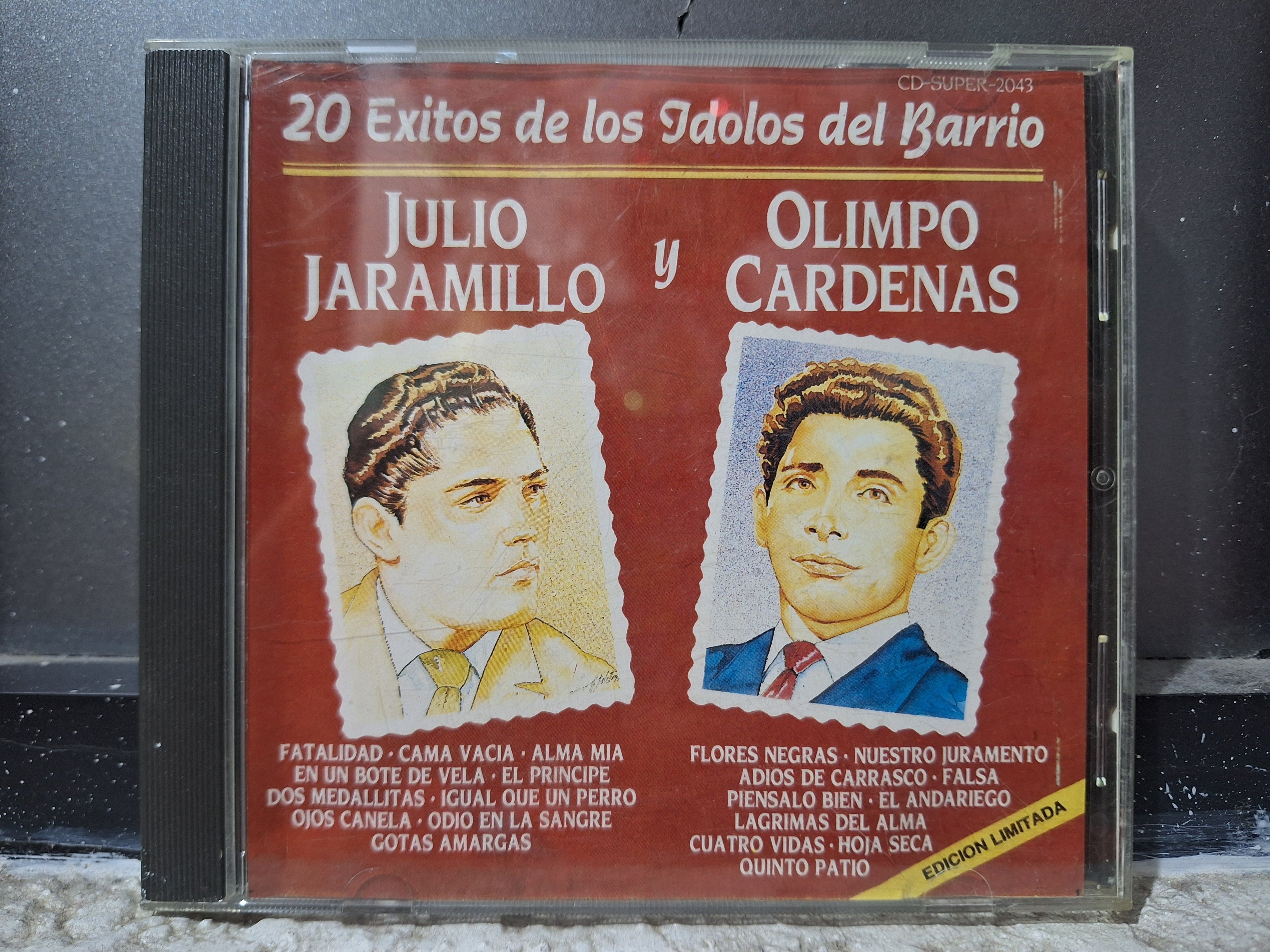 JULIO JARAMILLO Y OLIMPO CARDENAS 20 EXITOS DE LOS IDOLOS DEL BARRIO CD USADO [NACIONAL]