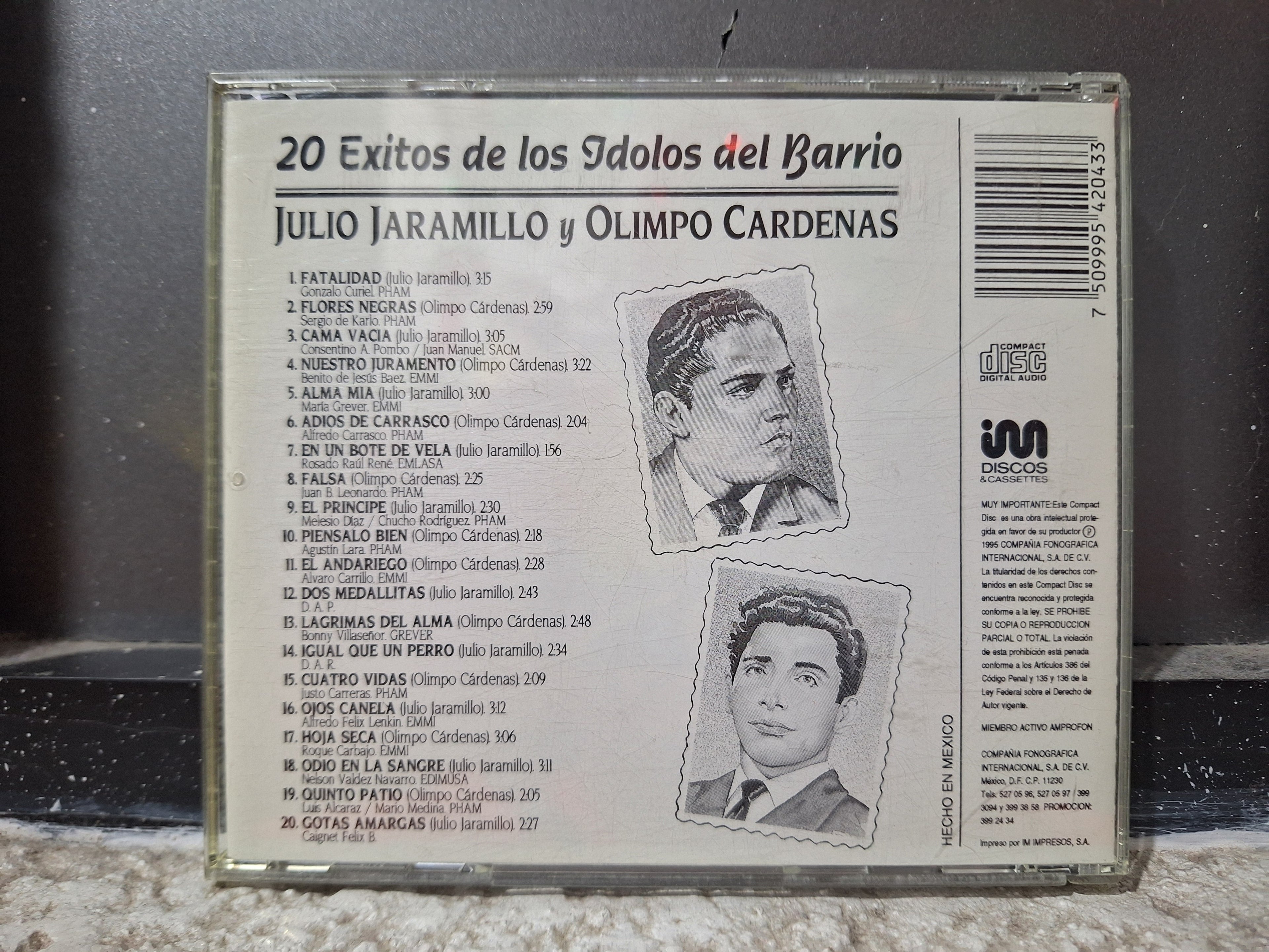 JULIO JARAMILLO Y OLIMPO CARDENAS 20 EXITOS DE LOS IDOLOS DEL BARRIO CD USADO [NACIONAL]