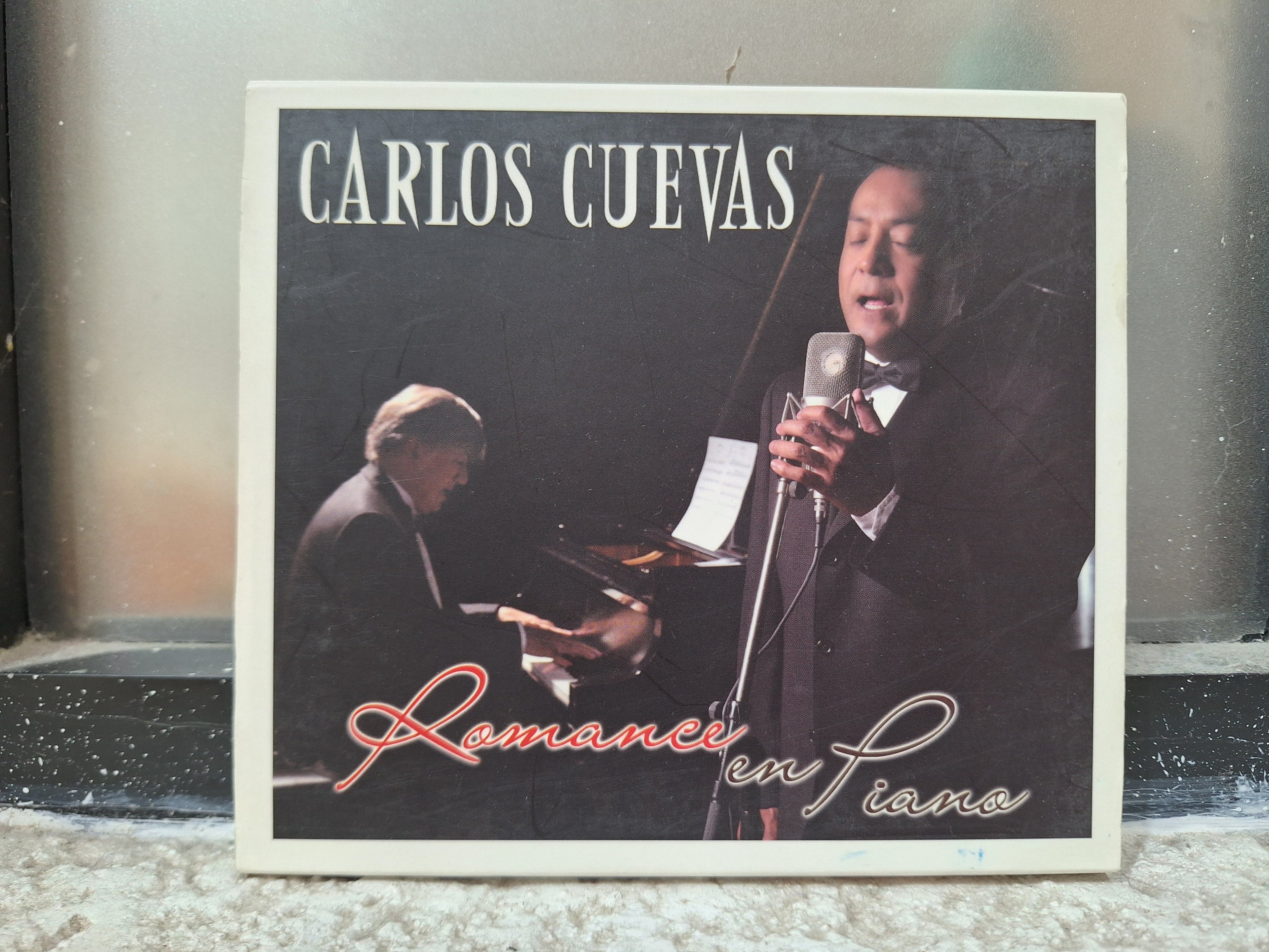 CARLOS CUEVAS ROMANCE EN PIANO CD USADO EN BUEN ESTADO [NACIONAL]