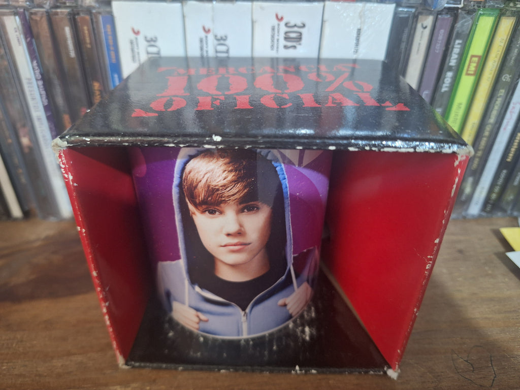 JUSTIN BIEBER TAZA ORIGINAL NUEVA PRODUCTO OFICIAL BRAVADO