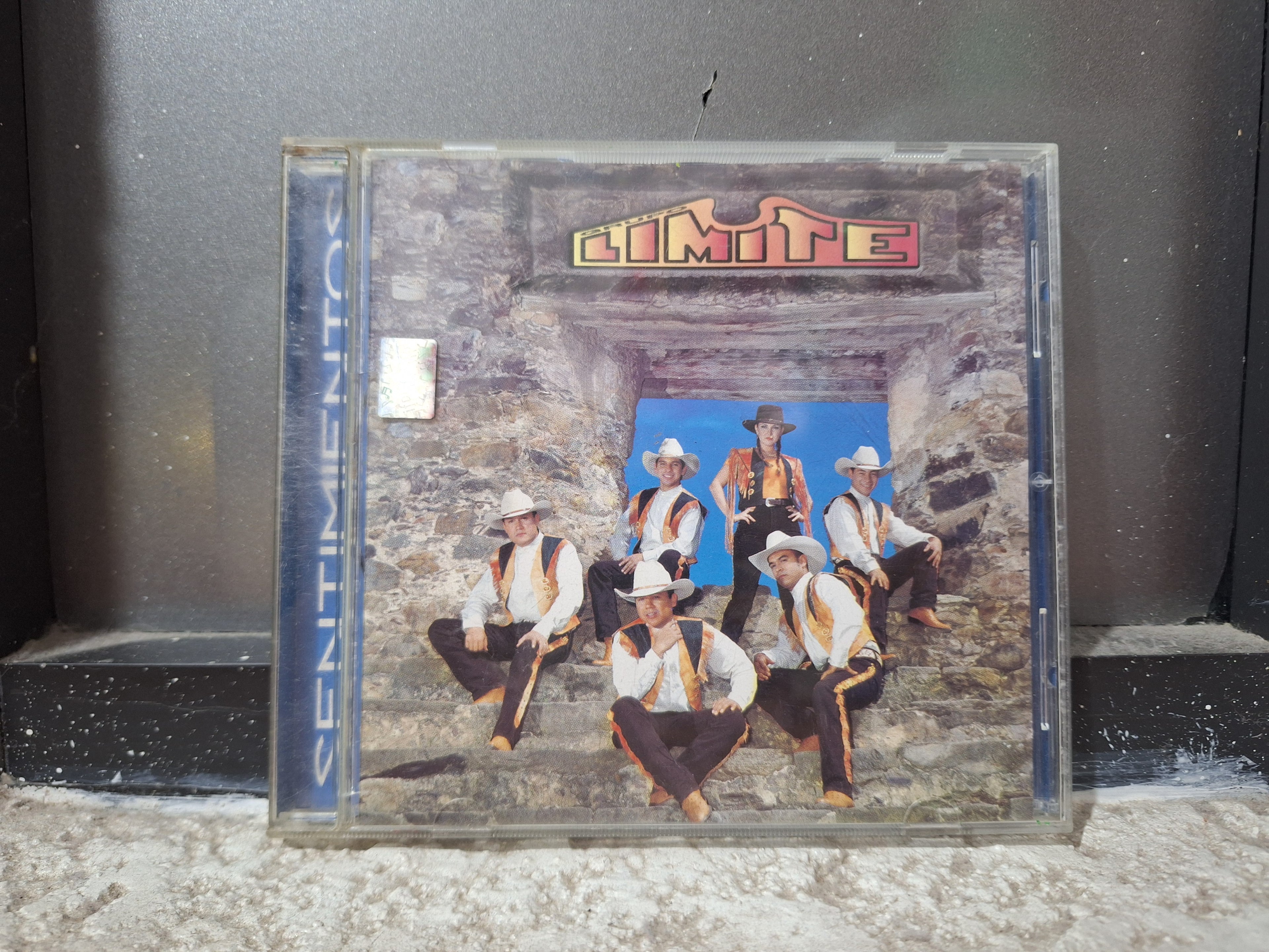 GRUPO LIMITE SENTIMIENTOS CD USADO ORIGINAL EN BUENAS CONDICIONES [NACIONAL]